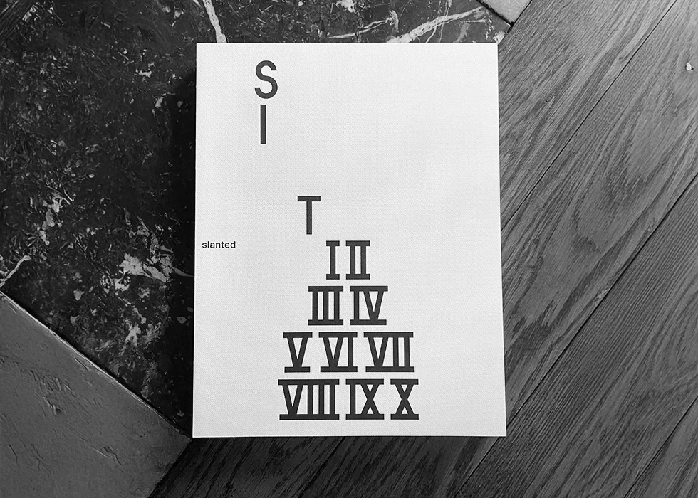 Photographie de la couverture du Slanted Independent Type II où Milletype Foundry était publiée