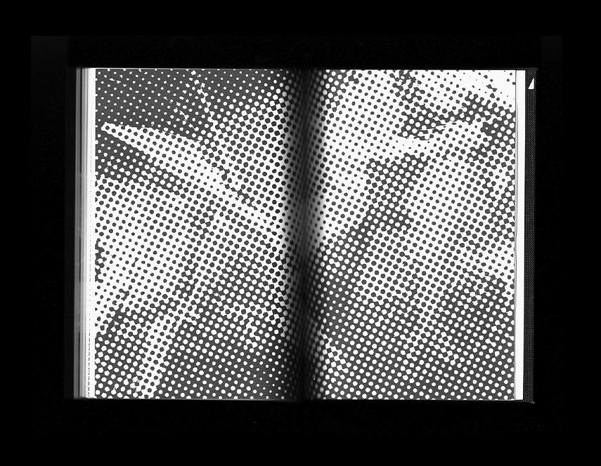 Détail graphique et typographique du livre Éphémère