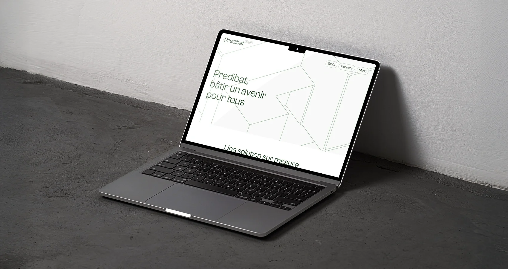 Capture d’écran du site web Predibat avec design épuré et éléments graphiques modulaires conçu par Corentin Echivard
