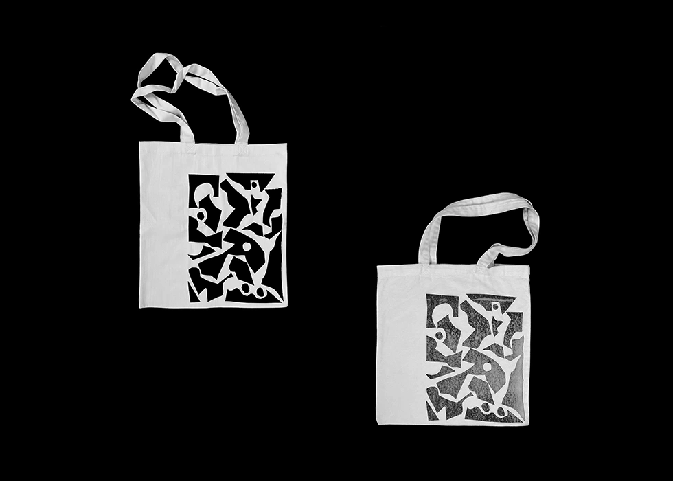 Tote bag sérigraphié avec motif en papier découpé, impression artisanale